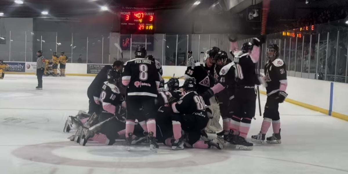 Pink The Rink How CMU Hockey pulled off an all-time comeback for the ‘Pink the Rink’ Game