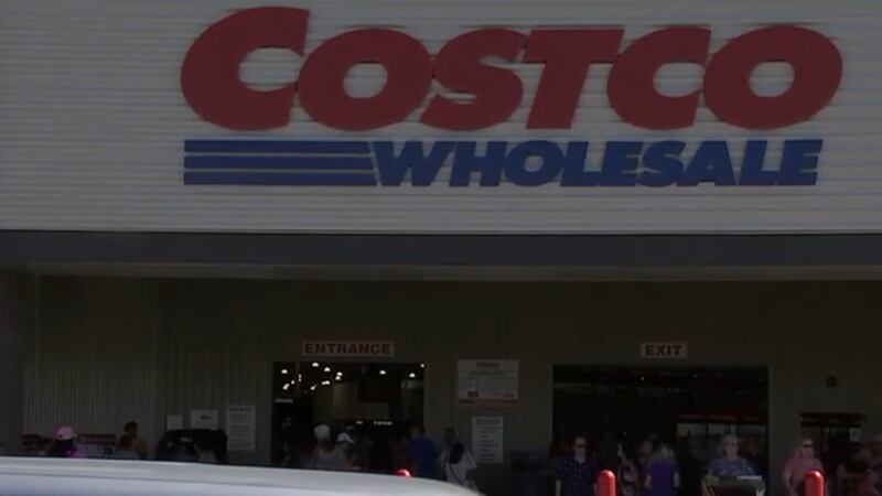 A new Costco has opened in southwest Las Vegas at Buffalo and the 215 beltway.