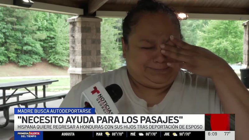 "Necesito ayuda para los pasajes". Hispana quiere autodeportarse con sus hijos nacidos en...